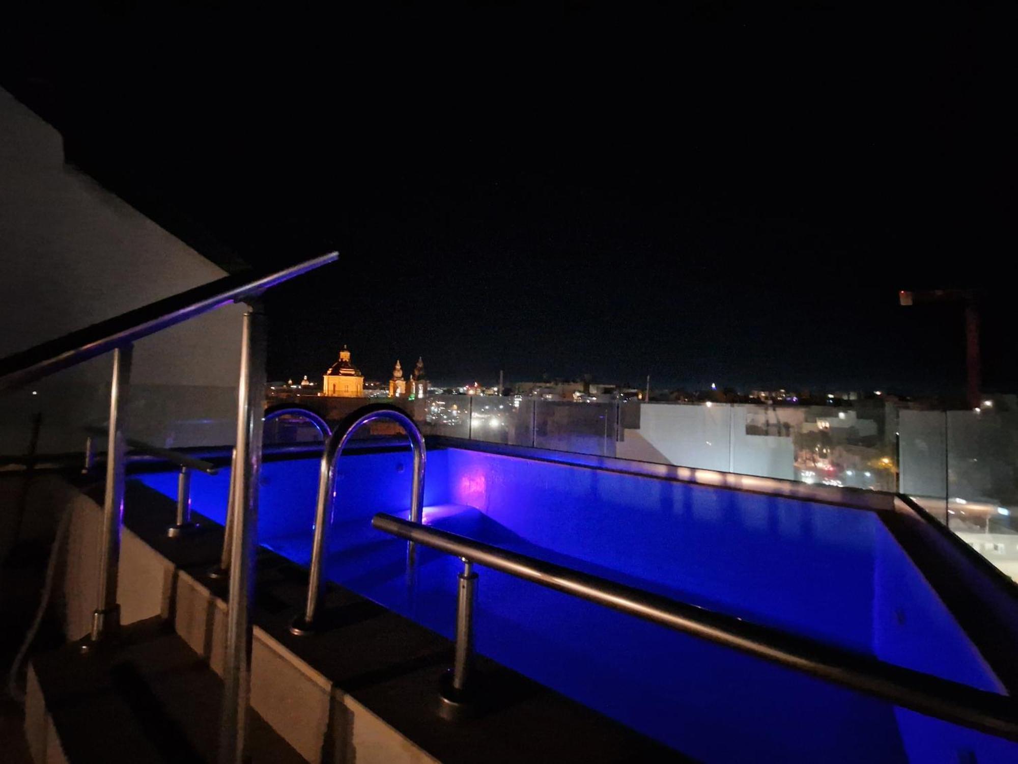 Korzo Suites Msida Luxury Penthouse With Pool Dış mekan fotoğraf